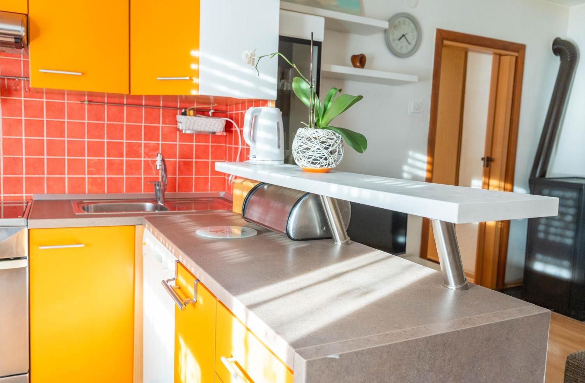Apartman Lili Knin Eksteriør billede