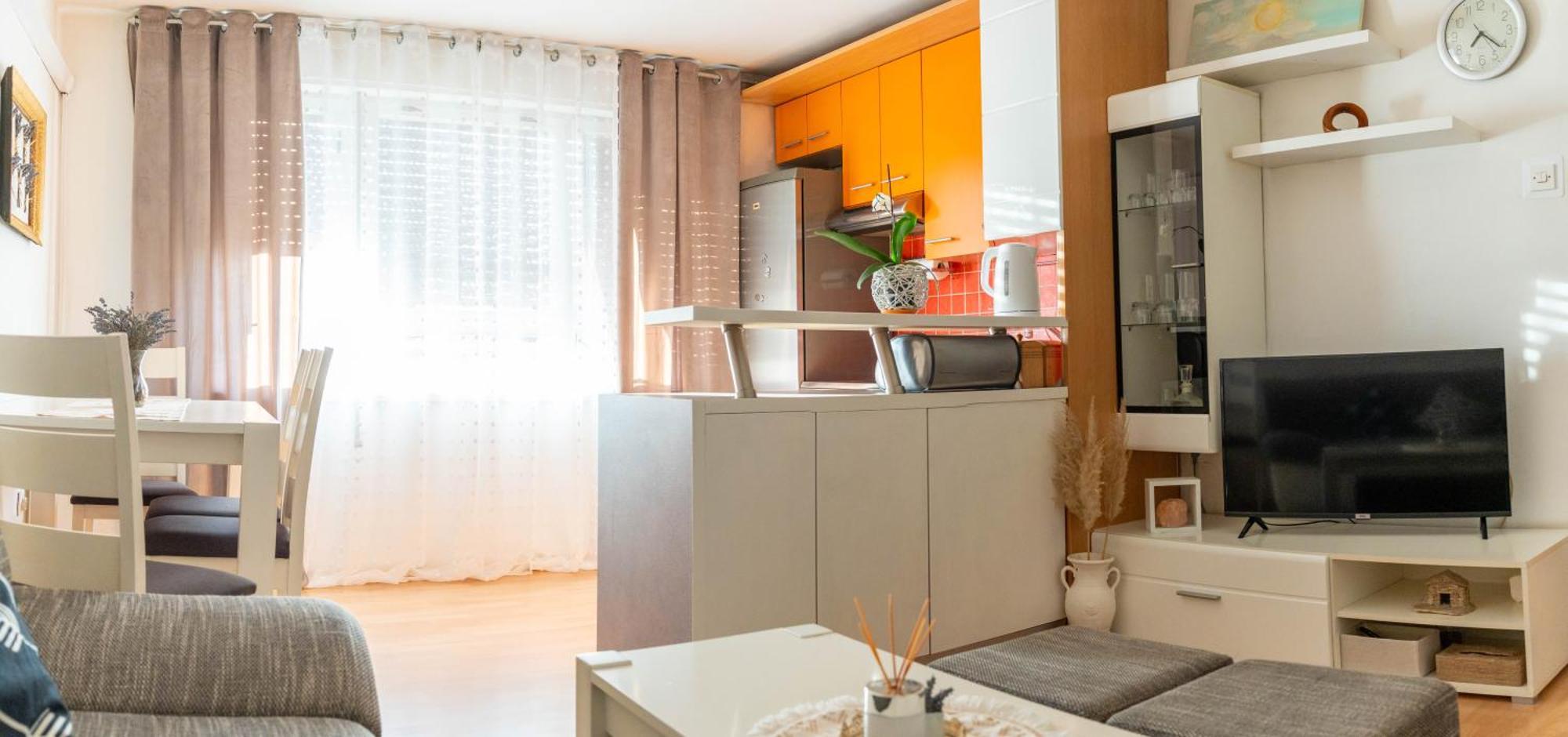 Apartman Lili Knin Eksteriør billede
